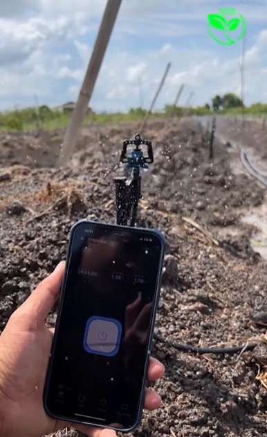 dieu khien tuoi tư dong